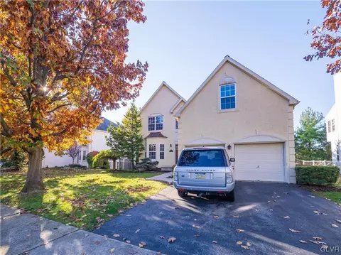 268 Susquehanna Trl, Allentown, PA 18104