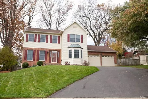 4065 Tamarack Trl, Bethlehem, PA 18020