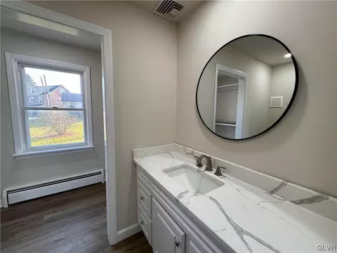 160 Maple St, Coplay, PA 18037 photo 17