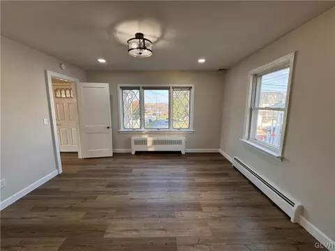 160 Maple St, Coplay, PA 18037 photo 14