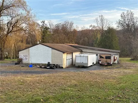 2970 Avery Rd, Emerald, PA 18080 photo 23