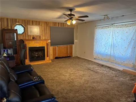 2970 Avery Rd, Emerald, PA 18080 photo 4
