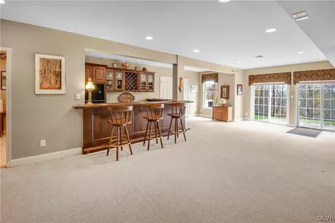 1865 Caryn Dr, Hellertown, PA 18055 photo 23