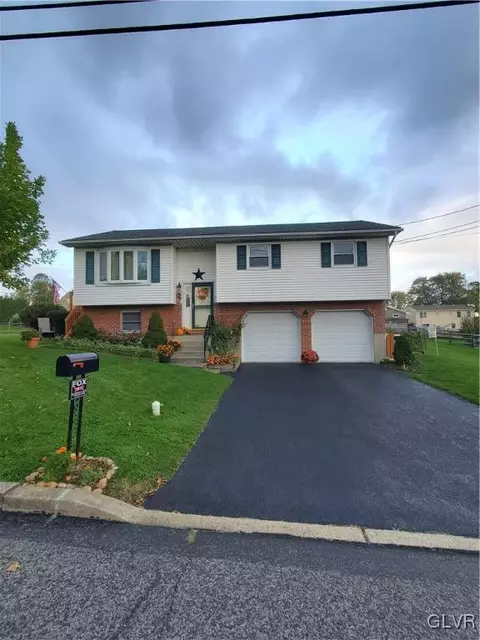 1200 Dunkle St, Palmer Township, PA 18045