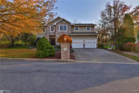 500 Cypress Ln, Forks Twp, PA 18040