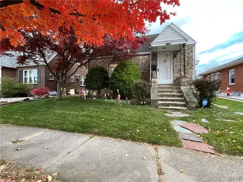 1728 Greenleaf St, Allentown, PA 18104