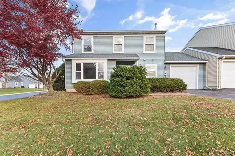 1 Concord Ct, Forks Twp, PA 18040