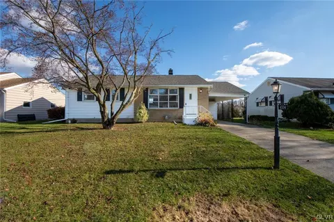 4334 Chetwin Ter, Easton, PA 18045