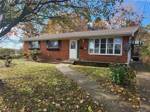 636 8th St, Fullerton, PA 18052