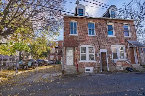 930 W Brush St, Allentown, PA 18102