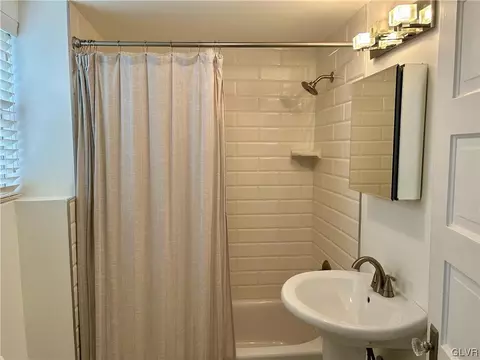 518 E Goepp St, Bethlehem, PA 18018 photo 26