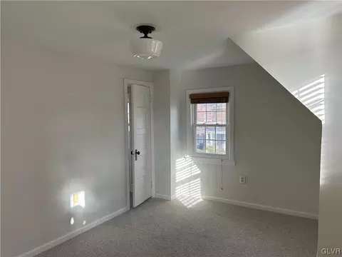 518 E Goepp St, Bethlehem, PA 18018 photo 19