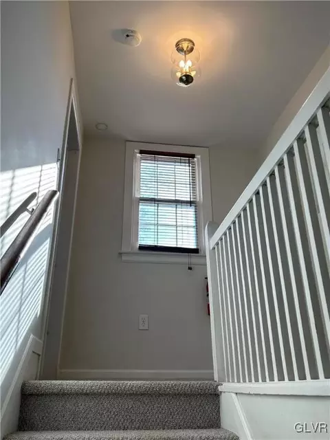 518 E Goepp St, Bethlehem, PA 18018 photo 15