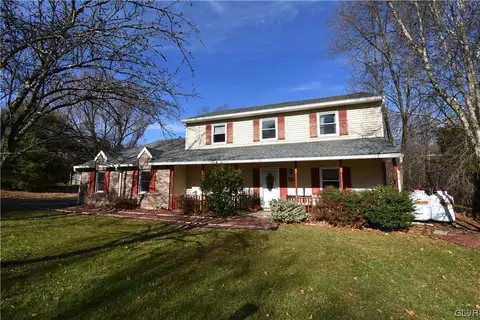 158 Orville Rd, Wind Gap, PA 18091