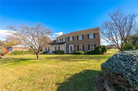 1180 Hillview Rd, Allentown, PA 18103