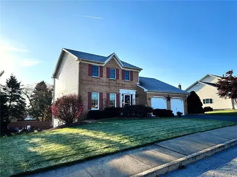 1339 Kingston Ct, Northampton, PA 18067