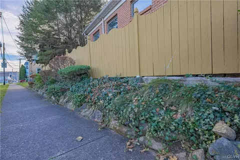 626 E Laurel St, Bethlehem, PA 18018 photo 39