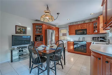 626 E Laurel St, Bethlehem, PA 18018 photo 11