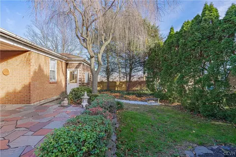 626 E Laurel St, Bethlehem, PA 18018 photo 34