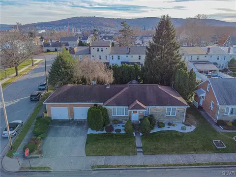 626 E Laurel St, Bethlehem, PA 18018 photo 4