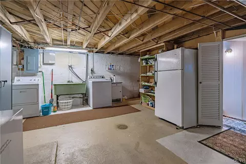 626 E Laurel St, Bethlehem, PA 18018 photo 28