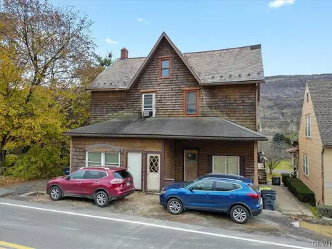 485 Little Gap Rd, Palmerton, PA 18071