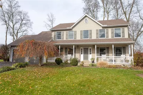 1765 Deer Path Rd, Forks Twp, PA 18040