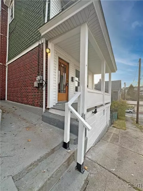260 Clay St, Tamaqua, PA 18252