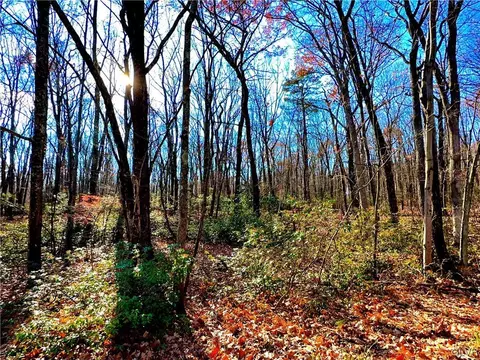 1 Tioga Dr, Polk Twp, PA 18058