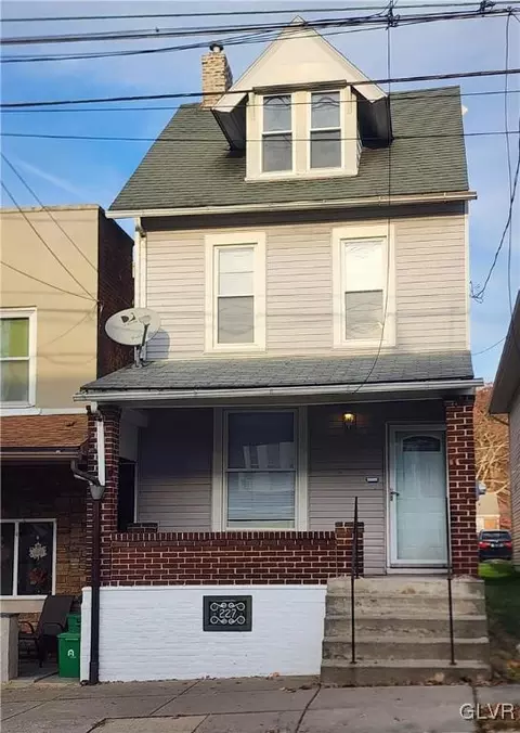 227 S Carlisle St, Allentown, PA 18109