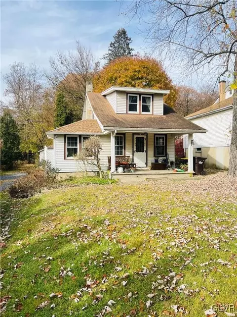 4071 Vera Cruz Rd, Coopersburg, PA 18036