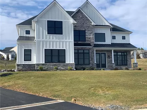 3959 Louisa Ct, Allentown, PA 18104