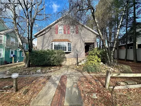 170 Little Gap Rd, Palmerton, PA 18071