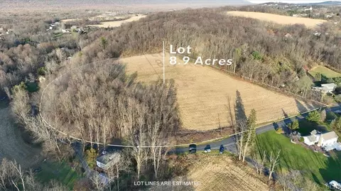 South Cottonwood Road, Lehigh Twp, PA 18088