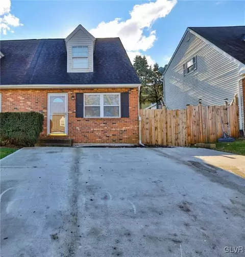 4 W Pittston St, Allentown, PA 18103