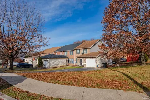 7403 Falcon St, New Tripoli, PA 18066