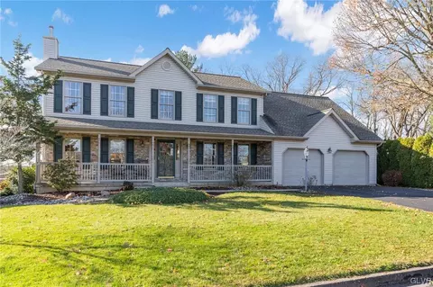 1320 Lincoln St, Catasauqua, PA 18032