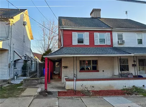 317 Church St, Catasauqua, PA 18032