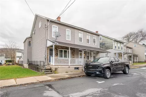 326 Broad St, Emmaus, PA 18049