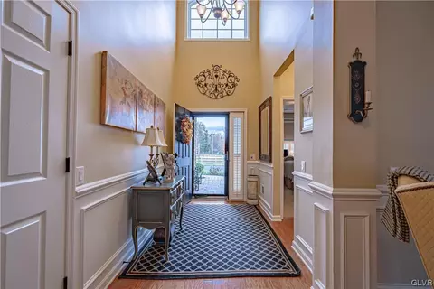 1019 Declaration Dr, Bethlehem, PA 18017 photo 3