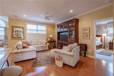 1019 Declaration Dr, Bethlehem, PA 18017 photo 11