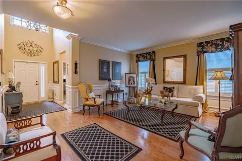 1019 Declaration Dr, Bethlehem, PA 18017 photo 6