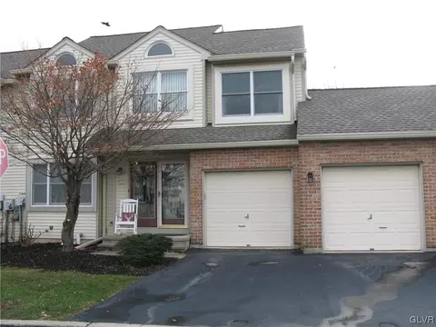 174 Ridings Cir, Macungie, PA 18062