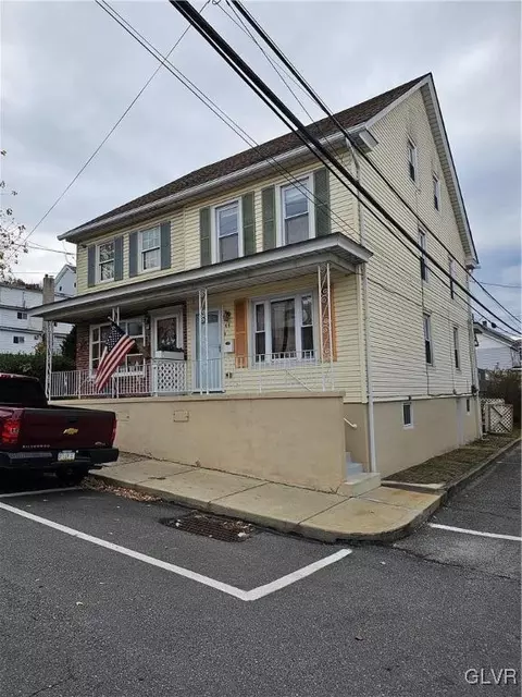 44 Center St, Lansford, PA 18232