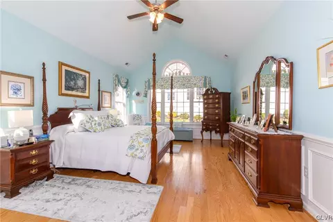 5528 Republic Way, Bethlehem, PA 18017 photo 18