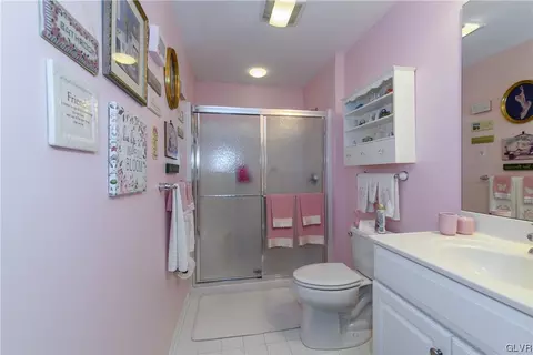 5528 Republic Way, Bethlehem, PA 18017 photo 32