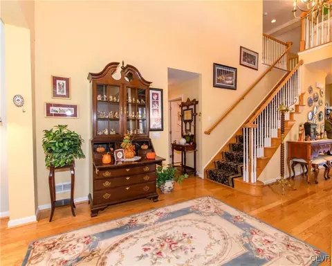 5528 Republic Way, Bethlehem, PA 18017 photo 23