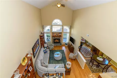 5528 Republic Way, Bethlehem, PA 18017 photo 38