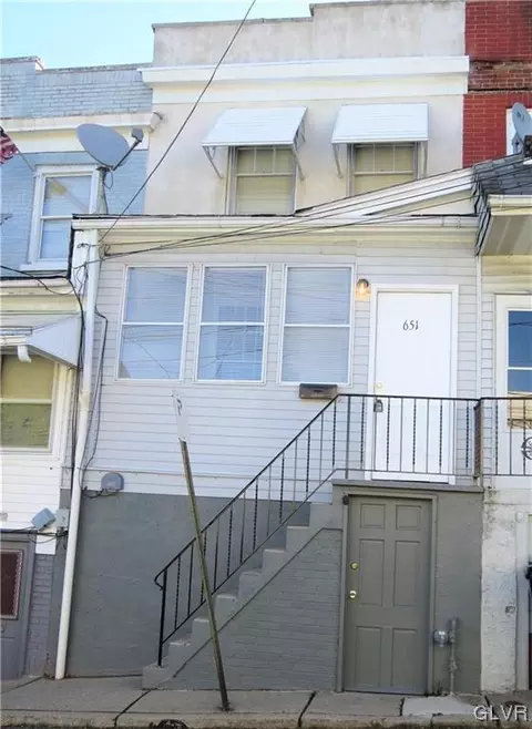 651 Lamb St, Bethlehem, PA 18015
