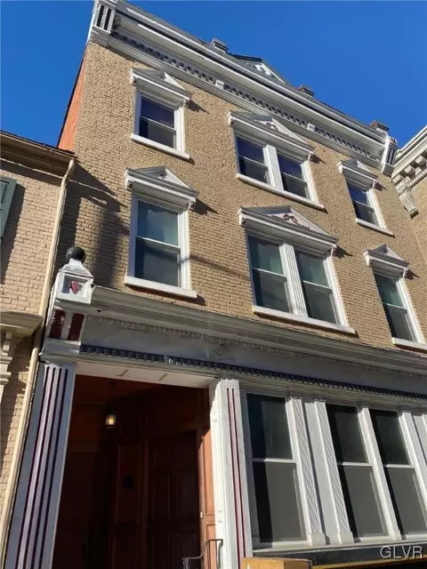26 N Th St #4, Easton, PA 18042